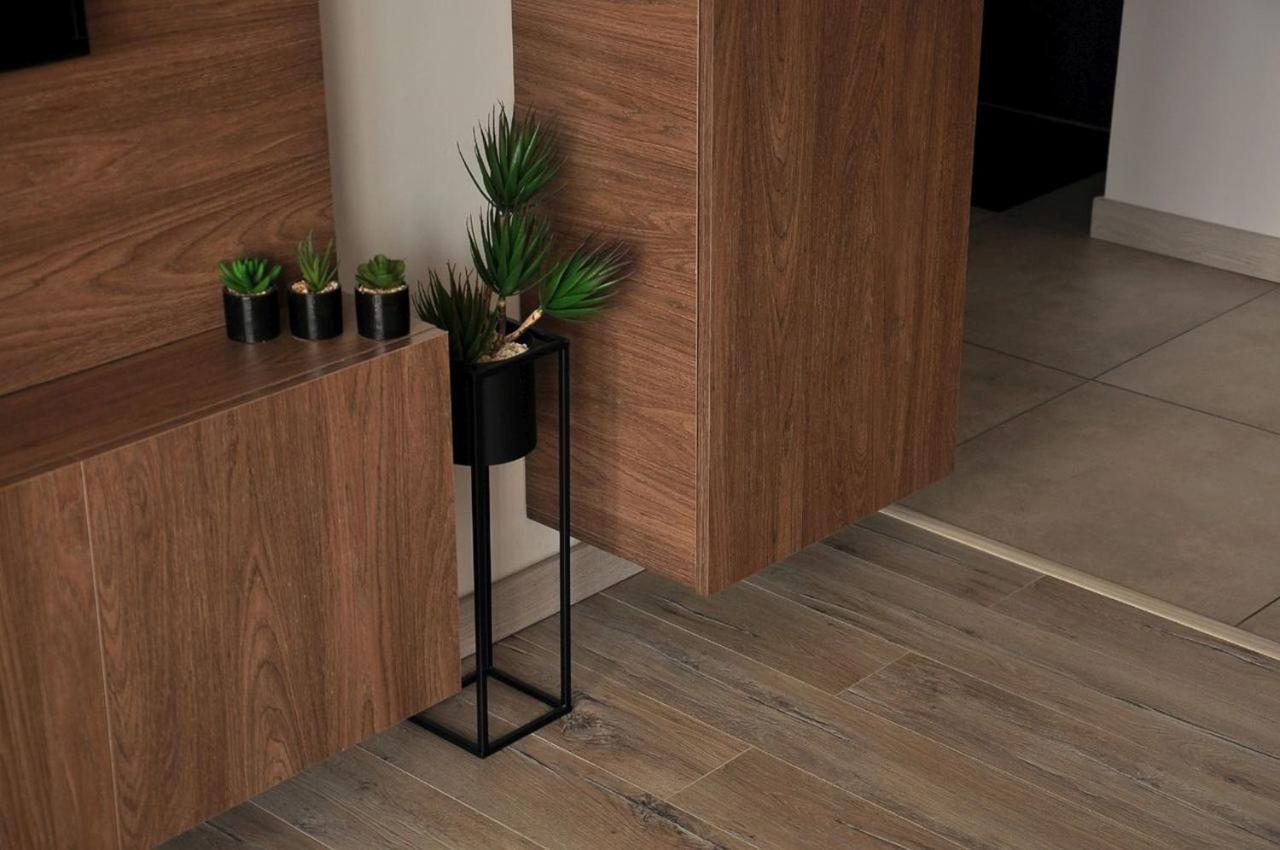 Q Grand - 3 Pokoje, Garaż, Klimatyzacja Netflix Apartament Łódź