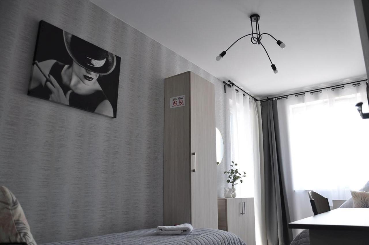 Apartment Q Grand - Trzy Pokoje, Manufaktura, Garaz Gratis, Netflix, Fv, Gwarancja Zadowolenia Lodz (Lodz)