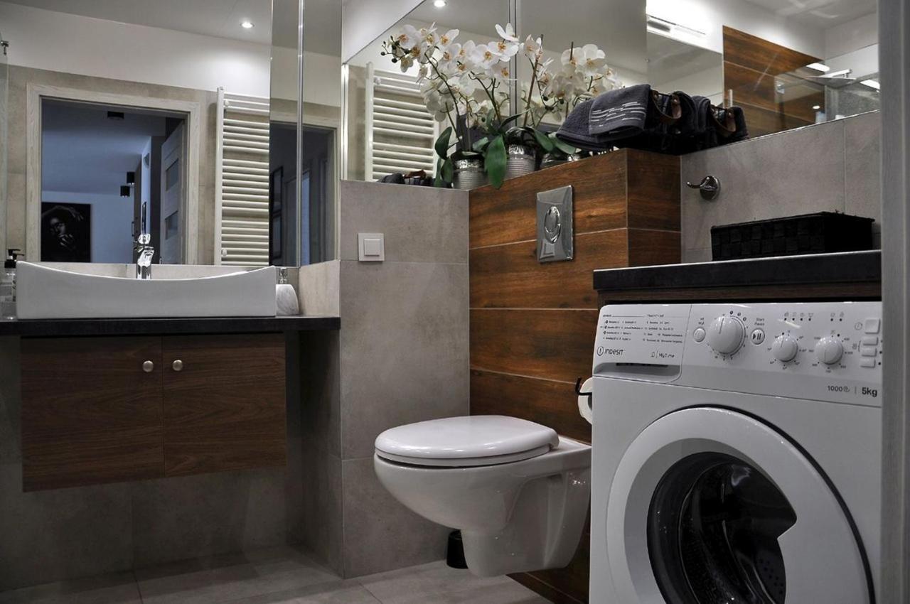 Apartment Q Grand - Trzy Pokoje, Manufaktura, Garaz Gratis, Netflix, Fv, Gwarancja Zadowolenia