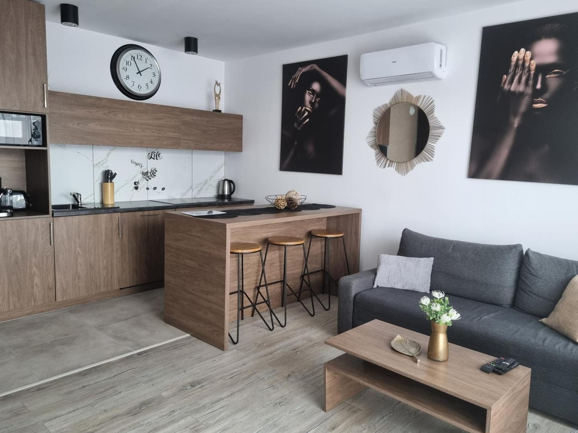 Q Grand - Trzy Pokoje, Manufaktura, Garaz Gratis, Netflix, Fv, Gwarancja Zadowolenia Apartment Lodz (Lodz)