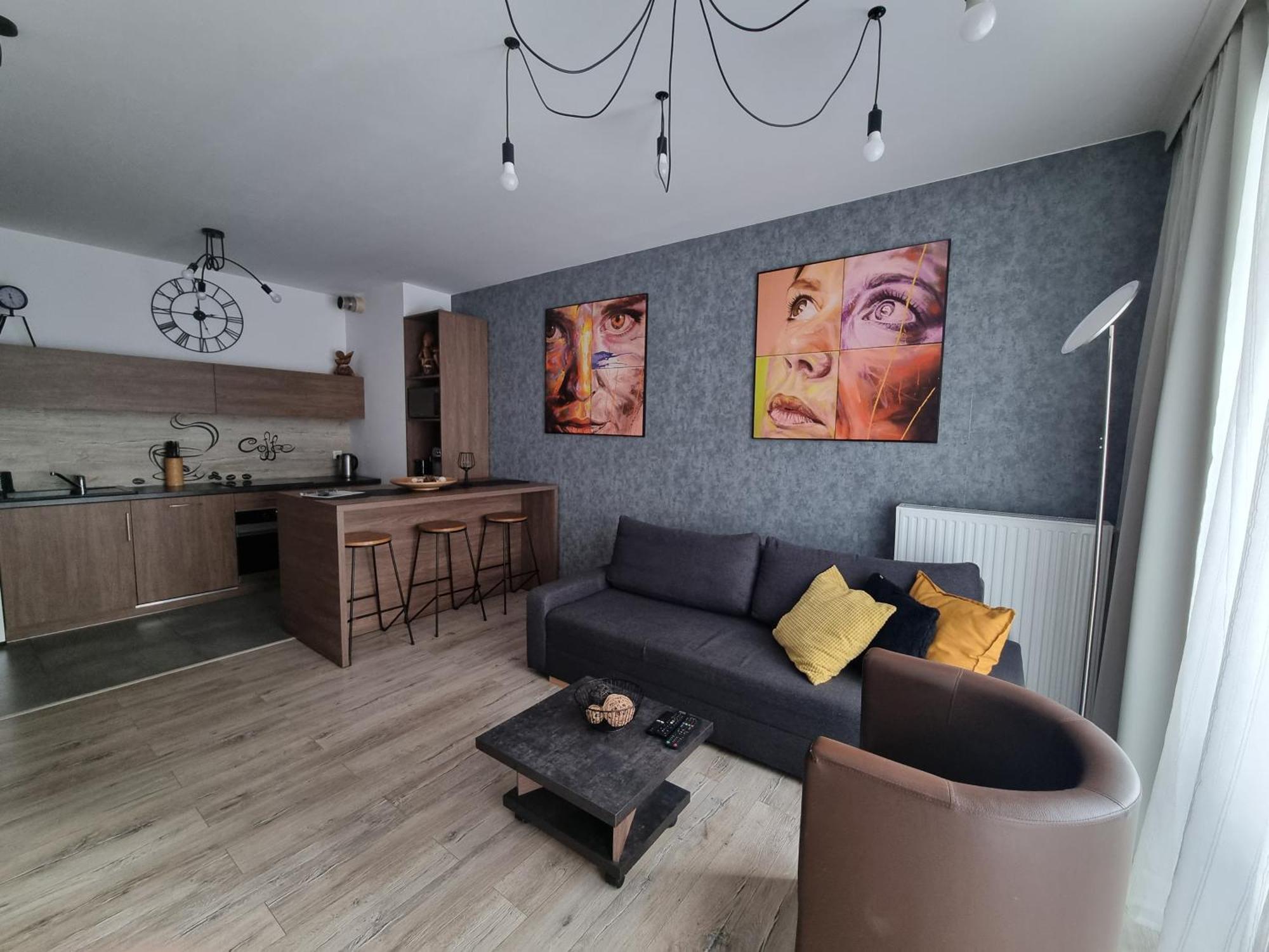 Apartment Q Grand - Trzy Pokoje, Manufaktura, Garaz Gratis, Netflix, Fv, Gwarancja Zadowolenia