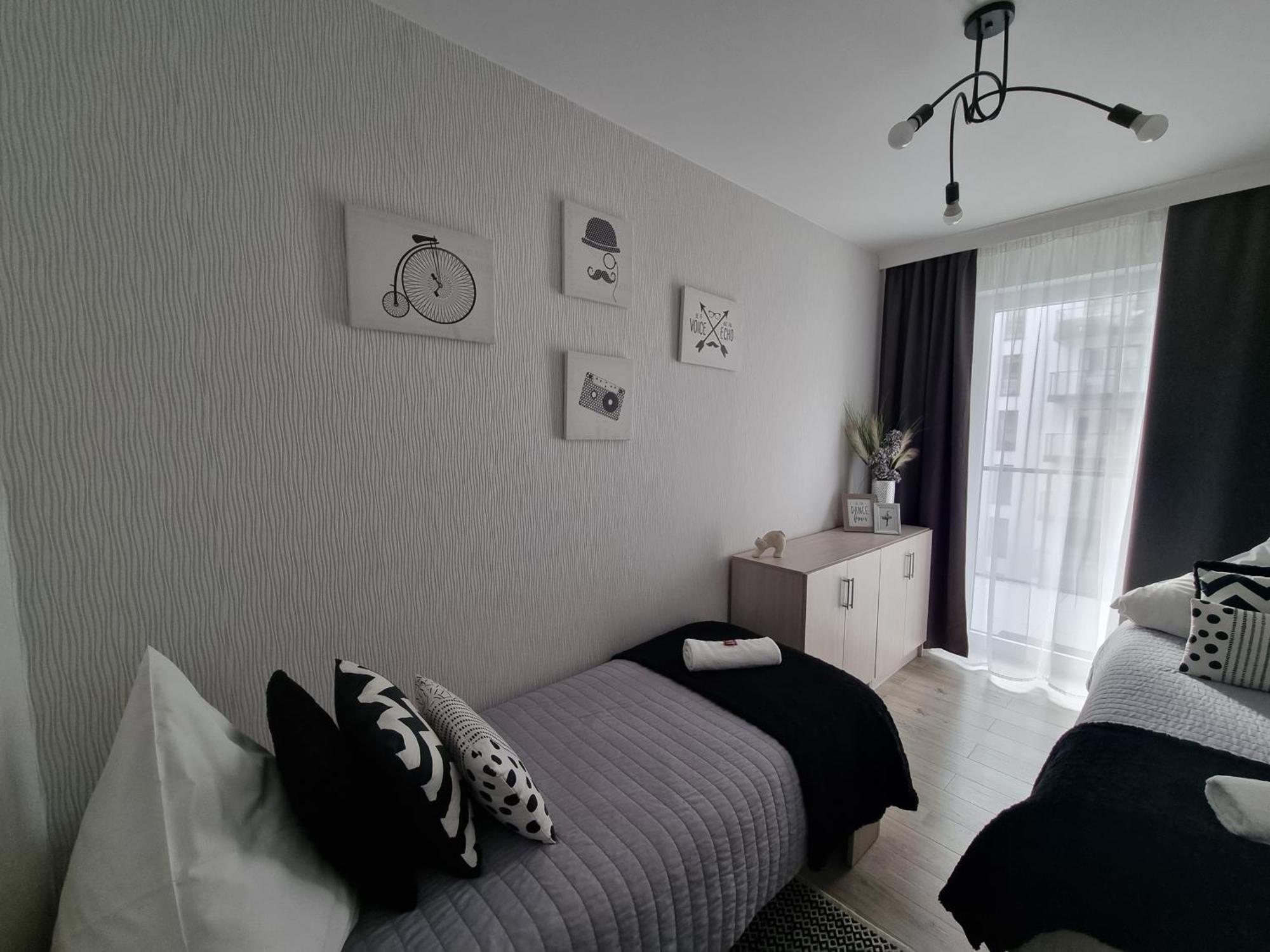 Q Grand - Trzy Pokoje, Manufaktura, Garaz Gratis, Netflix, Fv, Gwarancja Zadowolenia * Lodz (Lodz)