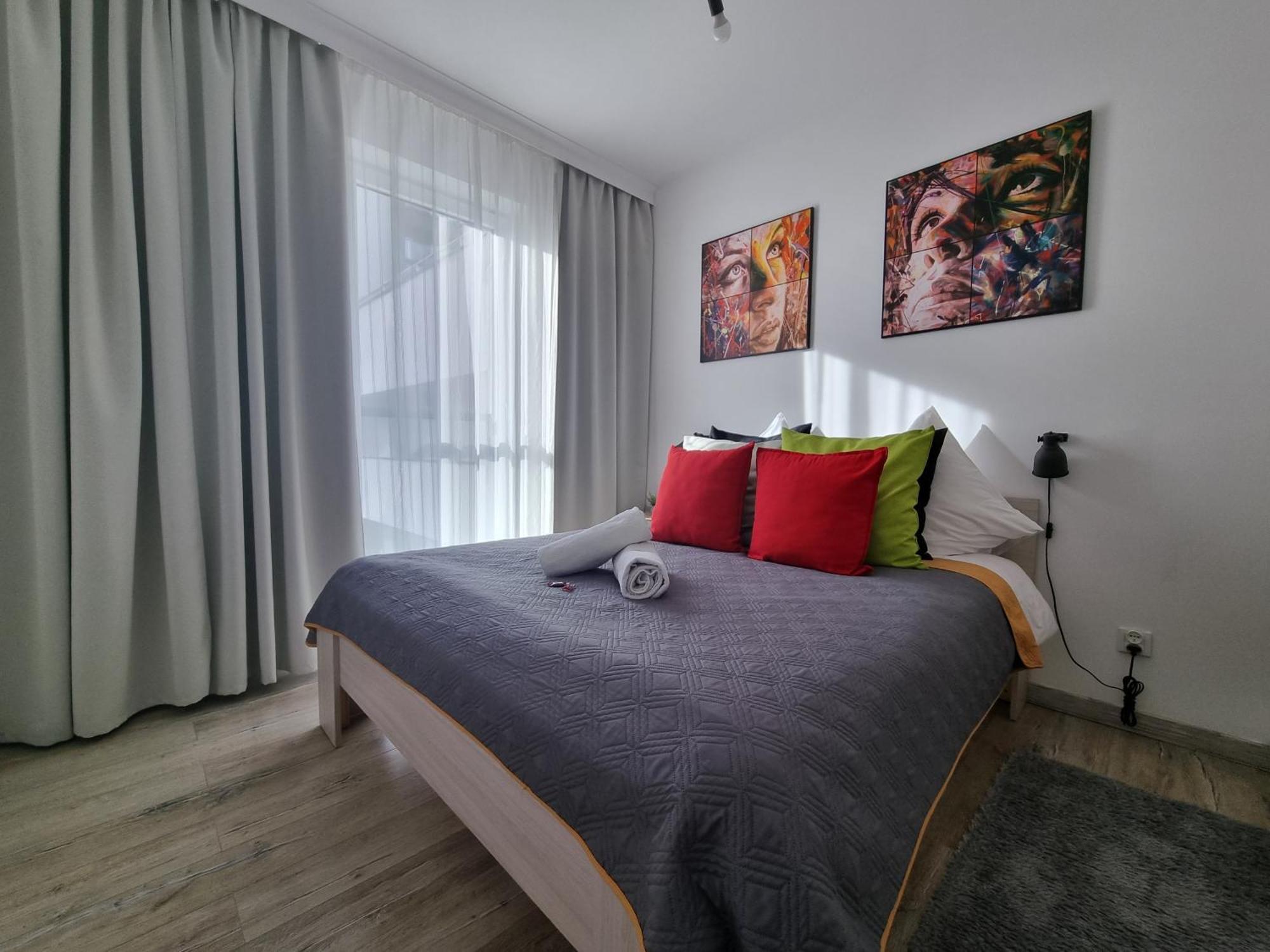 Q Grand - Trzy Pokoje, Manufaktura, Garaz Gratis, Netflix, Fv, Gwarancja Zadowolenia * Lodz (Lodz)